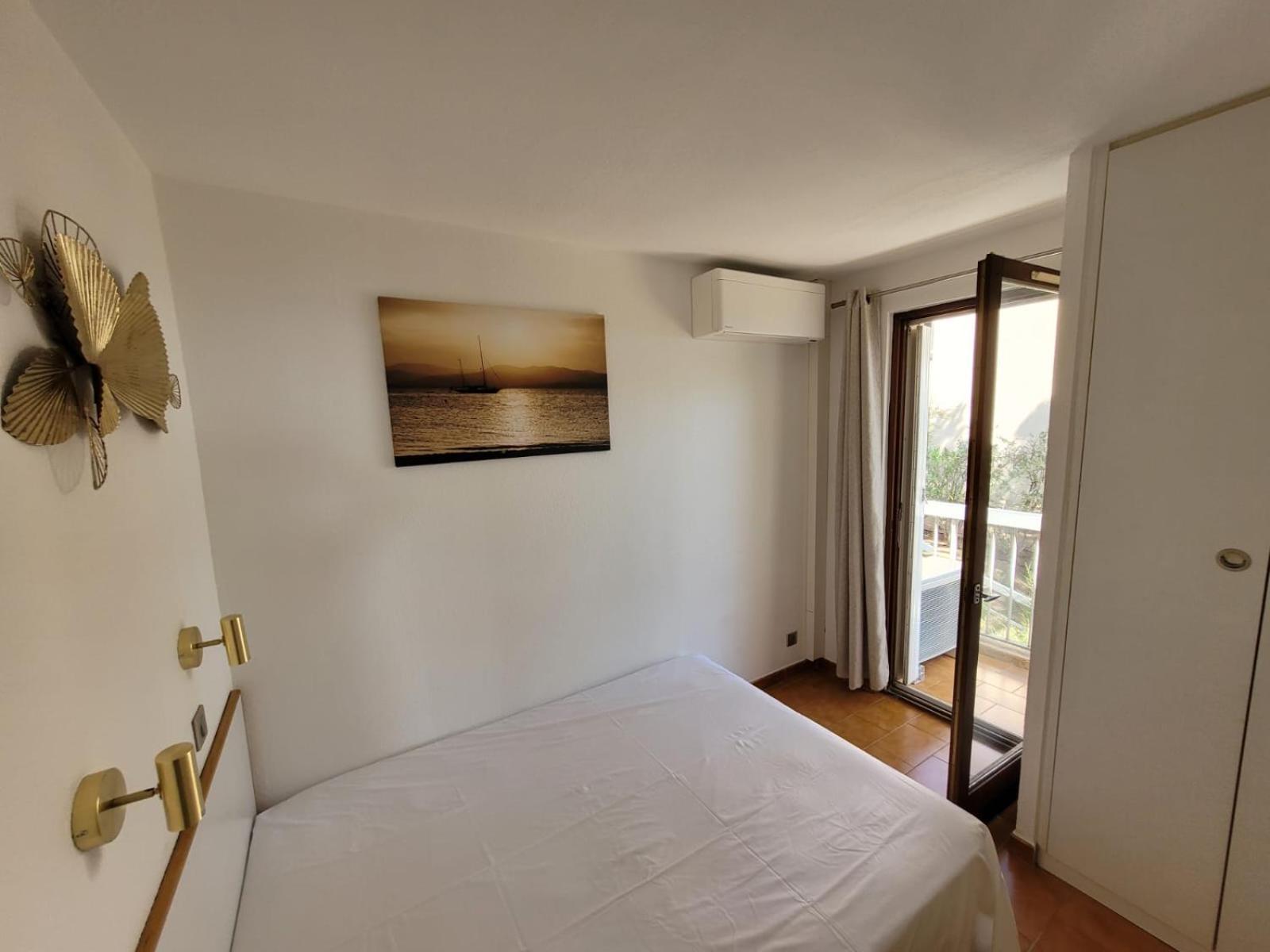Appartement Vue Mer 200 M Des Plages - Djumbo แซ็งต์-แมกซีม ภายนอก รูปภาพ