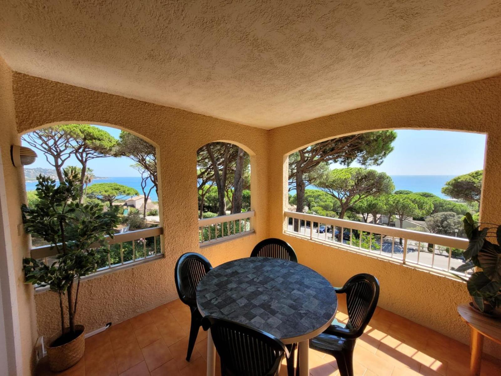 Appartement Vue Mer 200 M Des Plages - Djumbo แซ็งต์-แมกซีม ภายนอก รูปภาพ